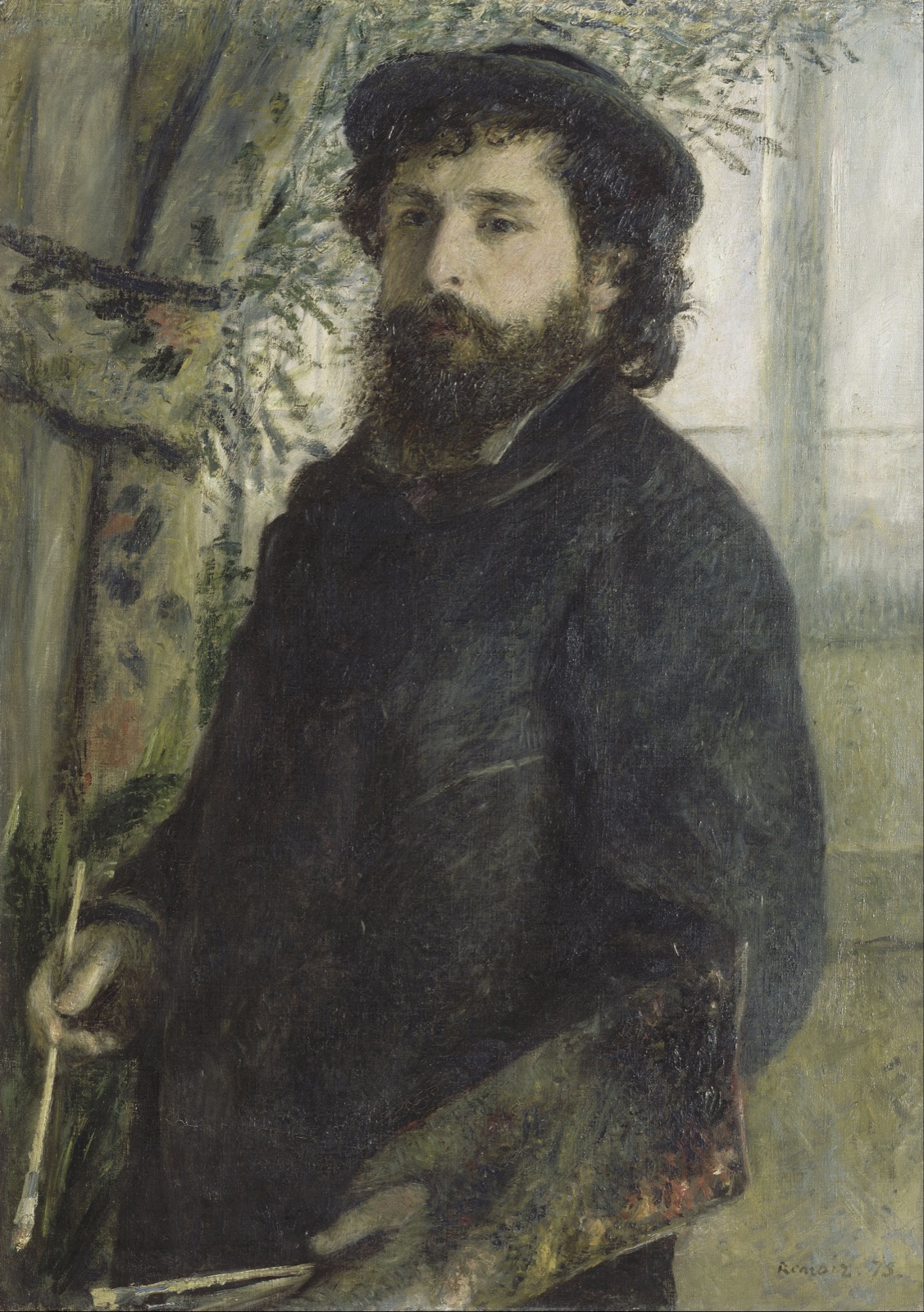 Claude Monet, barbu, coiffé d'un chapeau rond, tient sa palette et ses pinceaux devant une fenêtre voilée